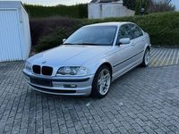 Gebraucht BMW 320 Sport Line 170 PS (125 kW) 2001 Silber Limousine
