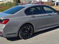 Gebraucht BMW 740 Performance 340 PS (250 kW) 2021 Grau Limousine