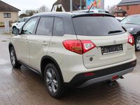 Gebraucht Suzuki Vitara Comfort+ 120 PS (88 kW) 2015 Grau SUV