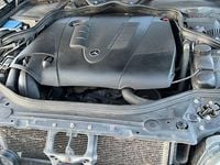 Gebraucht Mercedes E220 Avantgarde 170 PS (125 kW) 2007 Schwarz Limousine