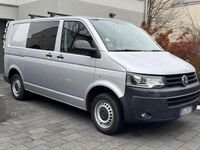 Gebraucht VW Transporter 140 PS (102 kW) 2014 Silber Van
