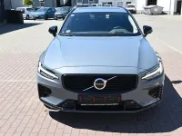 Gebraucht Volvo V60 Ultimate 455 PS (334 kW) 2023 Grau Kombi