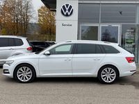 Gebraucht Skoda Superb Style 200 PS (147 kW) 2022 Weiß Kombi
