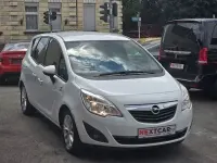 Gebraucht Opel Meriva 101 PS (74 kW) 2012 Weiß Van / Kleinbus