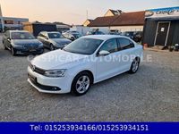 Gebraucht VW Jetta 105 PS (77 kW) 2014 Pure white Limousine