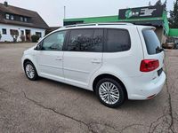 Gebraucht VW Touran Cup 105 PS (77 kW) 2014 Pure white Van / Kleinbus