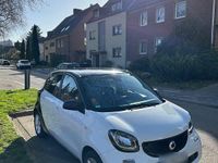 Gebraucht Smart ForFour Electric Drive 60 kW (82 PS) 2019 Weiß Kleinwagen