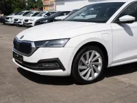 Gebraucht Skoda Octavia Style 204 PS (150 kW) 2022 Weiß Kombi