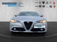 Gebraucht Alfa Romeo Giulia Super 179 PS (131 kW) 2017 Silberschwarz Limousine