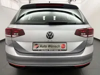 Gebraucht VW Passat Business 150 PS (110 kW) 2023 Grau Kombi