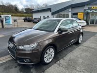 Gebraucht Audi A1 Ambition 105 PS (77 kW) 2012 Braun Kleinwagen