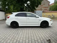 Gebraucht Mitsubishi Lancer 143 PS (105 kW) 2009 Weiß Limousine