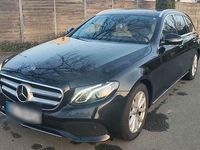 Gebraucht Mercedes E220 194 PS (142 kW) 2017 Schwarz Kombi