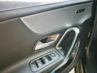 Gebraucht Mercedes CLA200 Shooting Brake 163 PS (119 kW) 2020 Schwarz Kombi