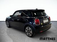 Gebraucht Mini Cooper SE Classic 135 kW (184 PS) 2023 Schwarz Kleinwagen