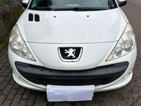 Gebraucht Peugeot 206 60 PS (44 kW) 2011 Weiß Limousine