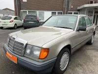 Gebraucht Mercedes 200 109 PS (80 kW) 1987 Beige Limousine