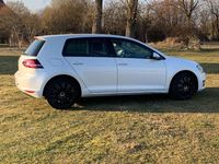 Gebraucht VW Golf VII Allstar 110 PS (80 kW) 2016 Weiß Limousine