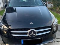 Gebraucht Mercedes B250 224 PS (164 kW) 2019 Schwarz Van / Kleinbus
