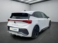 Gebraucht Cupra Born 150 kW (204 PS) 2024 Weiß Kleinwagen