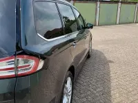 Gebraucht Ford Galaxy Titanium 150 PS (110 kW) 2019 Grün Van / Kleinbus