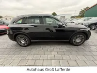 Gebraucht Mercedes GLC220 197 PS (144 kW) 2023 Schwarz SUV