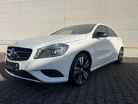 Gebraucht Mercedes A200 156 PS (114 kW) 2015 Calcitweiss  unilack Limousine