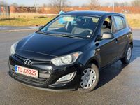 Gebraucht Hyundai i20 Classic 86 PS (63 kW) 2014 Schwarz Limousine
