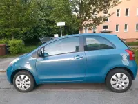 Gebraucht Toyota Yaris 69 PS (50 kW) 2007 Blau Kleinwagen