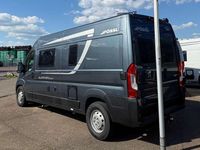Gebraucht Peugeot Boxer 165 PS (121 kW) 2024 Lackierung eisengrau/metallic Van