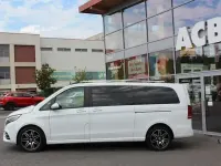 Gebraucht Mercedes V300 AMG line 237 PS (174 kW) 2023 Weiß Van / Kleinbus