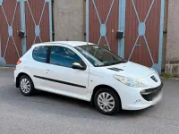 Gebraucht Peugeot 206+ 75 PS (55 kW) 2009 Weiß Kleinwagen