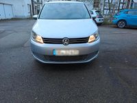 Gebraucht VW Touran 105 PS (77 kW) 2011 Gold Van / Kleinbus