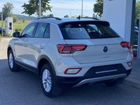 Gebraucht VW T-Roc Life 150 PS (110 kW) 2024 Grau SUV