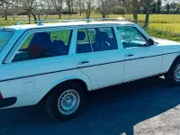 Gebraucht Mercedes 230 136 PS (100 kW) 1984 Weiß Kombi
