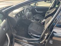 Gebraucht Peugeot 308 SW Premium 120 PS (88 kW) 2011 Schwarz Kombi