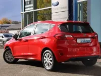 Gebraucht Ford Fiesta Cool & Connect 101 PS (74 kW) 2022 Rot Limousine