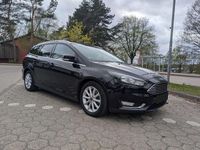 Second-hand Ford Focus Titanium 120 CP (88 kW) 2015 Negru Berlinǎ