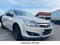 Gebraucht Opel Astra Selection 116 PS (85 kW) 2009 Pannacotta Limousine