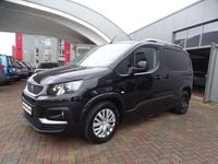 Gebraucht Peugeot Rifter 131 PS (96 kW) 2019 Schwarz Van / Kleinbus