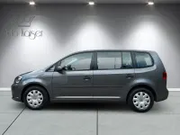 Gebraucht VW Touran Trendline 105 PS (77 kW) 2014 Grau Van / Kleinbus