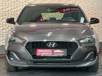 Gebraucht Hyundai i30 140 PS (102 kW) 2019 Moon rock / met Kombi