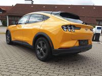 Gebraucht Ford Mustang Mach-E Basis 197 kW (269 PS) 2023 Cyberorange SUV