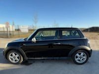 Gebraucht Mini ONE 98 PS (72 kW) 2011 Schwarz Kleinwagen