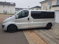 Gebraucht Opel Vivaro 145 PS (106 kW) 2010 Silber Van / Kleinbus