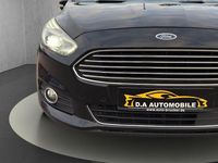 Gebraucht Ford S-MAX Titanium 209 PS (153 kW) 2017 Schwarz Van / Kleinbus