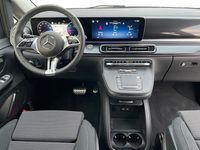 Gebraucht Mercedes V300 237 PS (174 kW) 2025 Weiß Van / Kleinbus