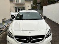 Gebraucht Mercedes CLA200 136 PS (100 kW) 2018 Weiß Kombi