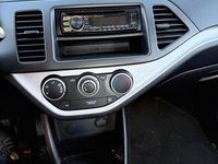 Gebraucht Kia Picanto Attract 69 PS (50 kW) 2012 Schwarz Kleinwagen