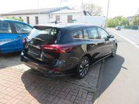 Gebraucht Ford Focus Titanium 125 PS (91 kW) 2023 Schwarz Limousine